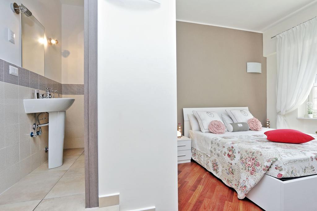 San Pietro Stazione Guesthouse Rome Exterior photo